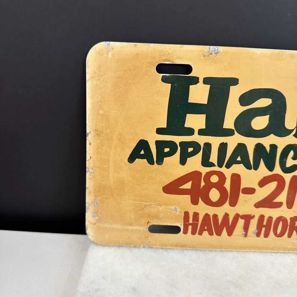 Hank's Appliance Service License plate Vintage